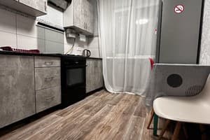 на Любомира Гузара 19 3